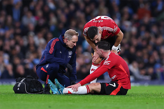 Chấn thương dai dẳng tiếp tục ám ảnh Mason Mount tại Man United