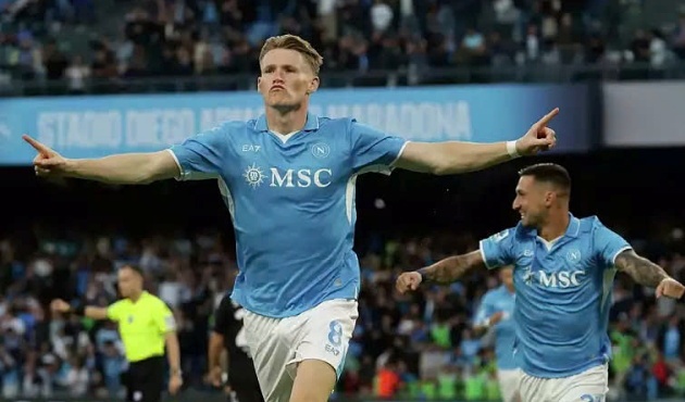 Quyết định dũng cảm của Erik ten Hag mở ra chương mới cho Scott McTominay