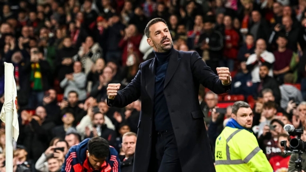 Ruud Van Nistelrooy Sẵn Sàng Truyền Cảm Hứng Trở Lại Cho Manchester United