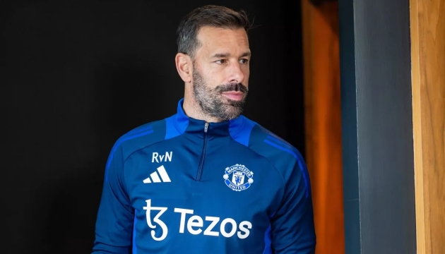 Ruud Van Nistelrooy Sẵn Sàng Truyền Cảm Hứng Trở Lại Cho Manchester United
