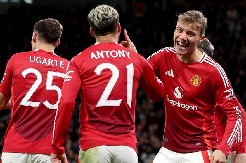 Dự đoán táo bạo của Alan Shearer cho vòng 13 Ngoại hạng Anh Chelsea và MU thắng, Man City tiếp tục khủng hoảng