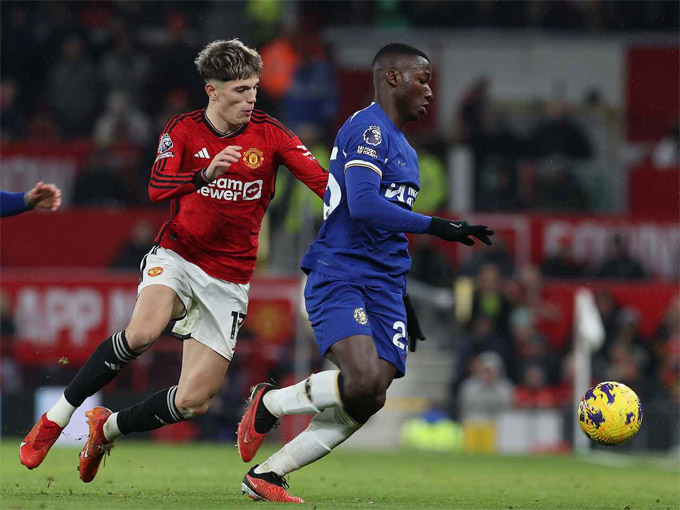 Màn Thư Hùng Ngoại Hạng Anh Arsenal Đụng Newcastle, Man City Ghé Thăm Bournemouth