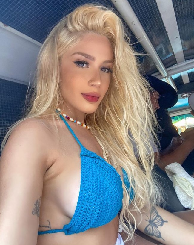 Karoline Lima là nàng WAGs nóng bỏng nhất của Real Madrid