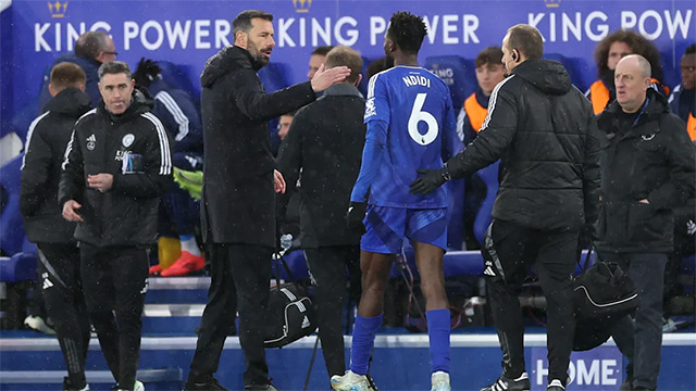 Chấn thương của Ndidi khiến Leicester lo lắng sau trận hòa ngoạn mục với Brighton