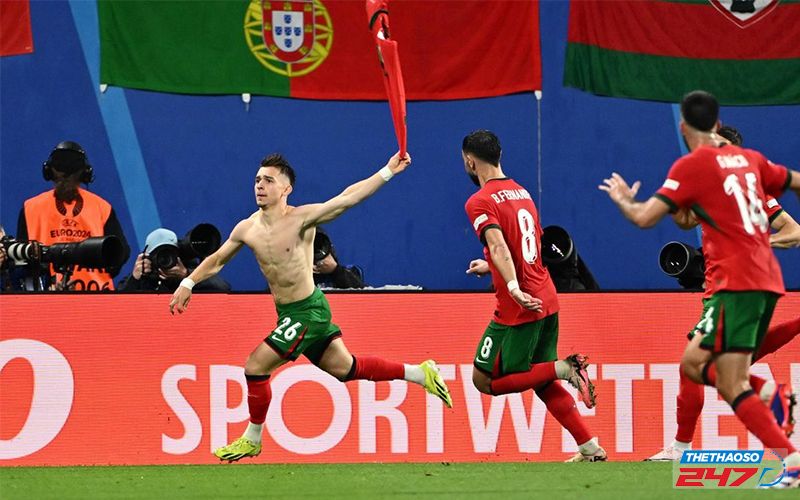 Francisco Conceicao cứu Bồ Đào Nha khỏi mất điểm