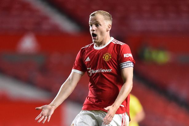 Donny van de Beek MU 