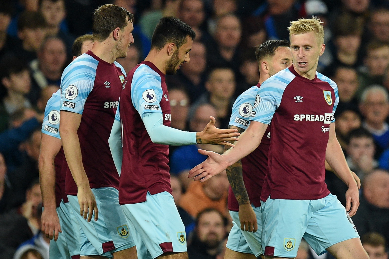 Nhận định soi kèo Burnley vs Chelsea 5/3 Nhận định soi kèo Burnley vs Chelsea 5/3