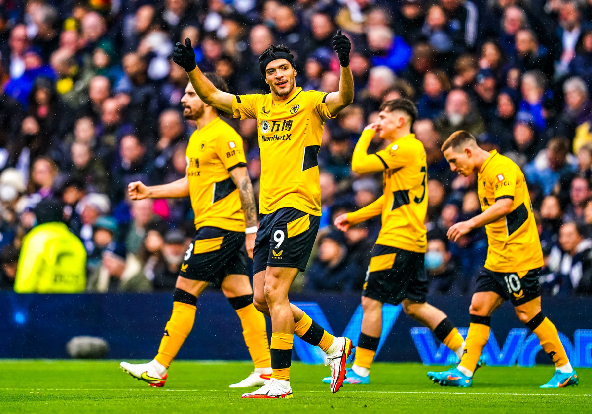 Nhận định soi kèo Wolves vs Leicester 