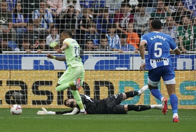 Alaves Sẵn Sàng Đón Tiếp Valladolid Trong Trận Chiến Đội Trượt Giật Ở La Liga