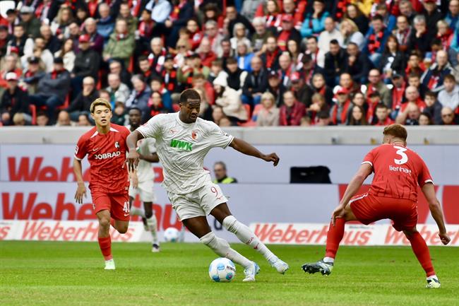 Trận Bóng Thắng Kéo Căng Giữa Hai Gã Khổng Lồ Augsburg Đối Đầu Với Dortmund