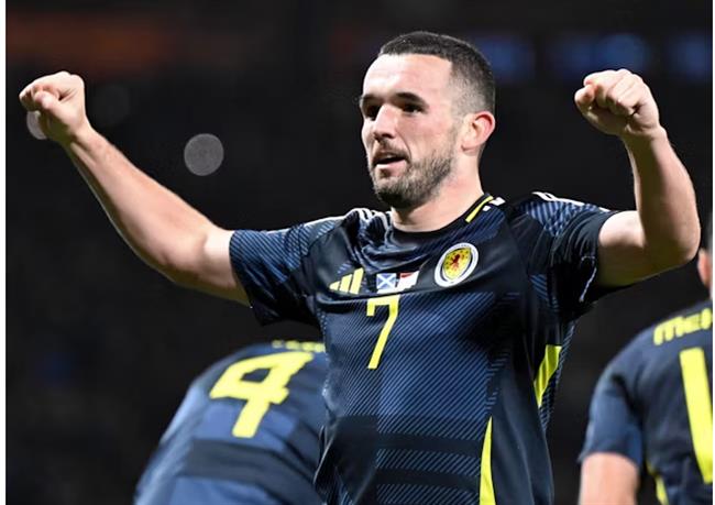 Căng như dây đàn: Ba Lan và Scotland tranh suất trụ hạng ở League A