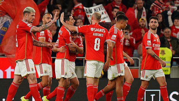 Benfica Đón Tiếp Atletico trong Trận So Tài Cam Go Tại Champions League