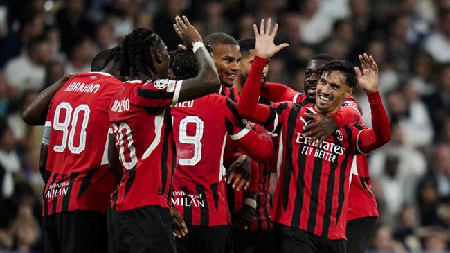 AC Milan hướng đến chiến thắng tiếp theo khi đối đầu với Cagliari trong cuộc đua vô địch Serie A