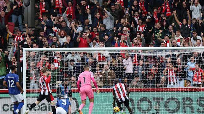 Ipswich Đối Đầu Leicester Trong Cuộc Chiến Chung Kết Ngược Tại Ngoại Hạng Anh