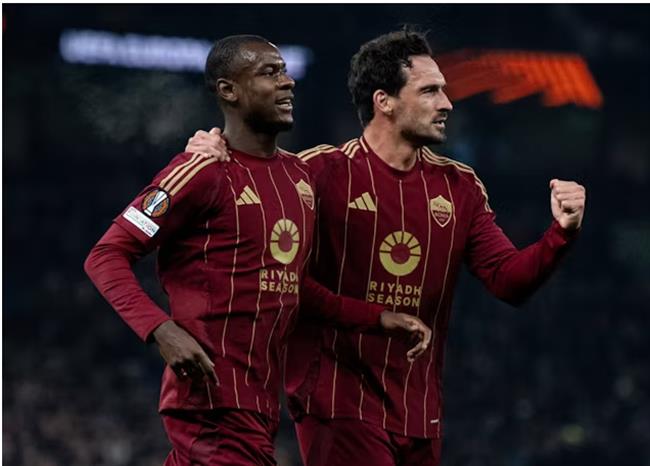 Roma Mุ่ง Quyết Thắng Braga Tại Europa League, Đối Diện với Áp Lực Vào Vòng 1/8