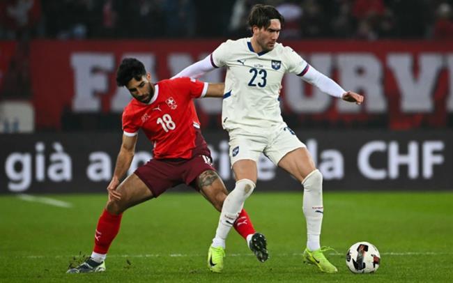 Serbia và Đan Mạch: Trận Chiến Sinh Tồn Trên Sân Nhà