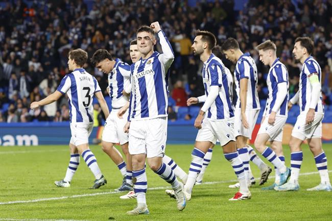 Bóng Đá Europa League Real Sociedad Sẵn Sàng Giành Chiến Thắng Trước Dynamo Kiev Yếu Kém