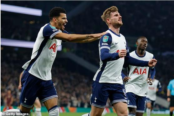 Tottenham và Aston Villa đối đầu kịch tính trong hành trình săn danh hiệu