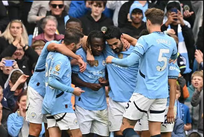 Wolves vs Man City Man City hướng tới kỷ lục bất bại, Wolves đối mặt nguy cơ rớt hạng