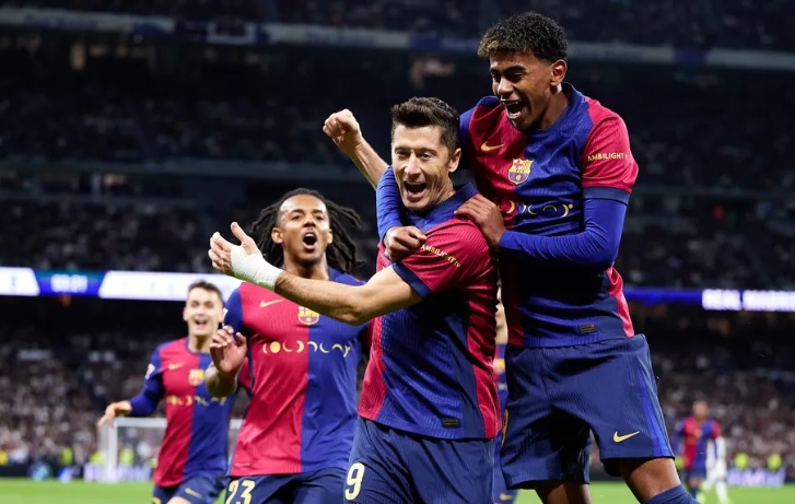 Chiến lược thép của Hansi Flick Không cho phép Barcelona ngủ quên trên chiến thắng