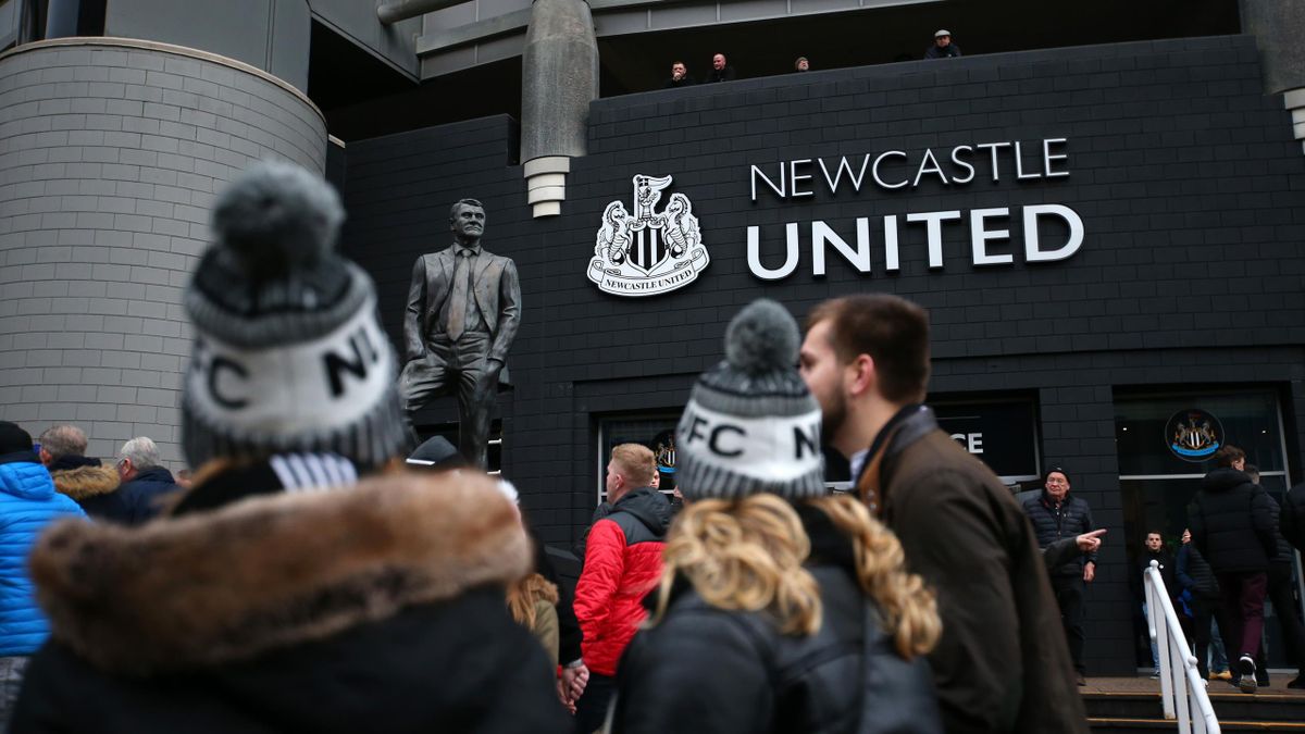 Giới chủ Ả Rập Xê Út hoàn tất việc mua lại Newcastle
