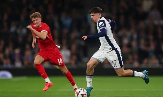 Cầu thủ trẻ Mikey Moore 