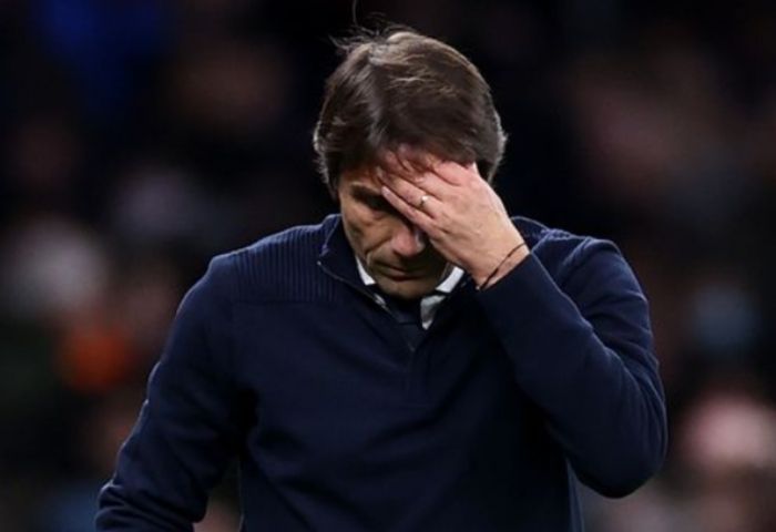 Hoãn trận đấu giữa Tottenham vs Rennes 