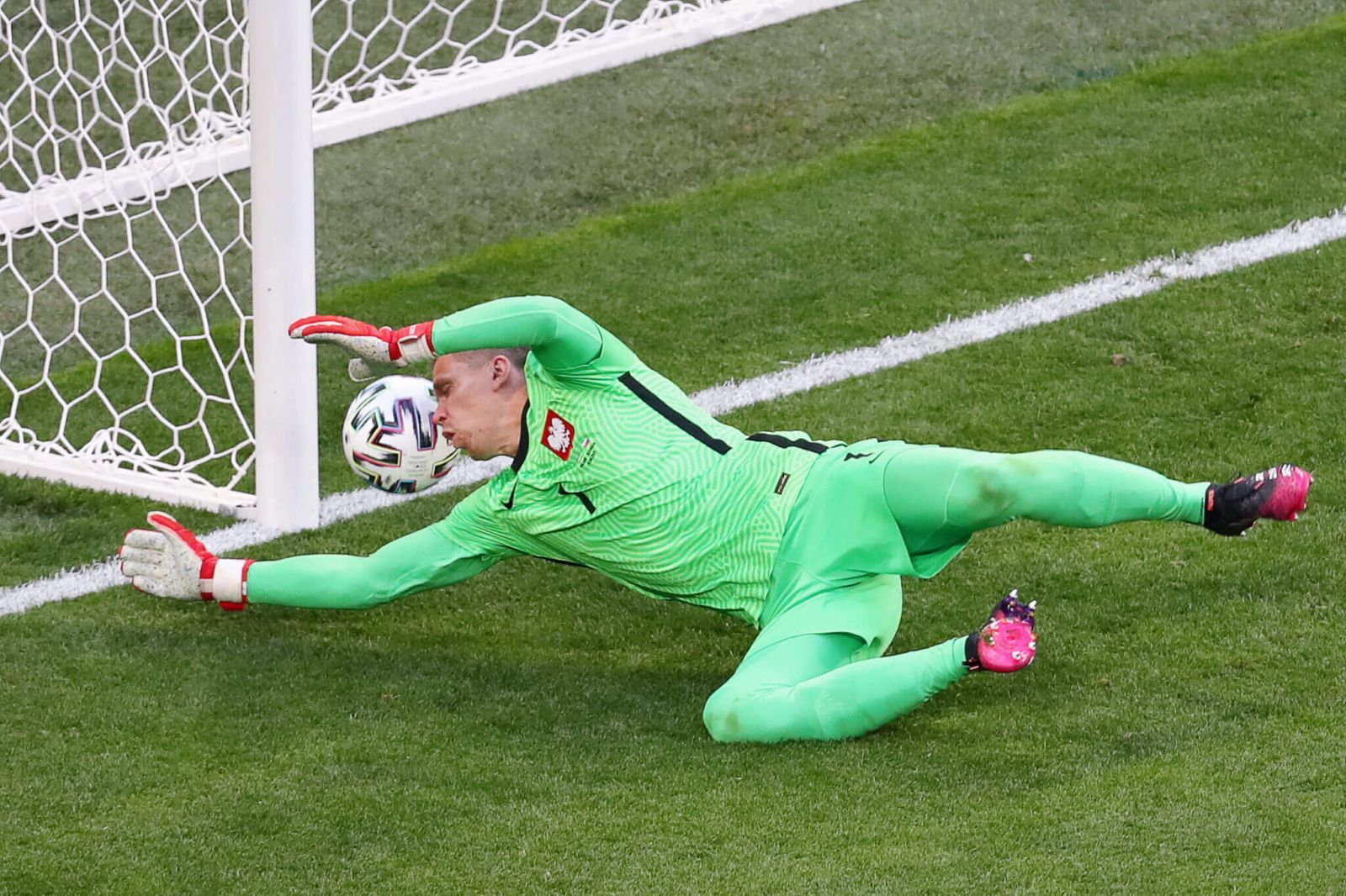 11 tình huống phản lưới nhà của Euro 2020 11 tình huống phản lưới nhà của Euro 2020