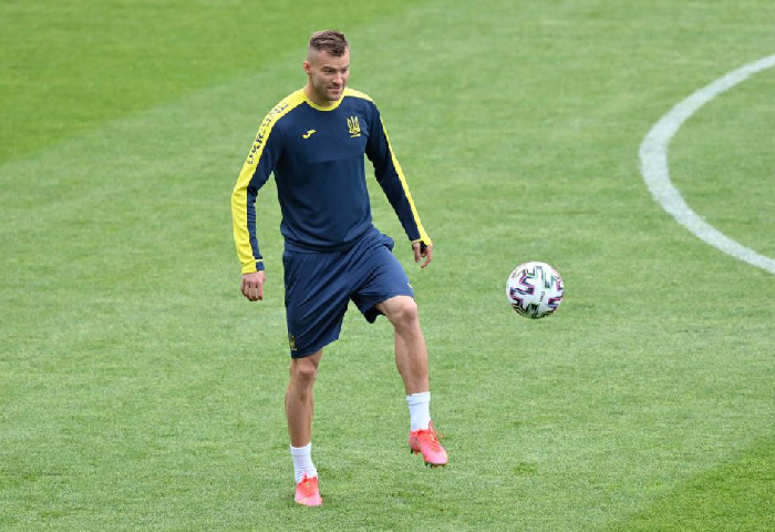 Yarmolenko Yarmolenko