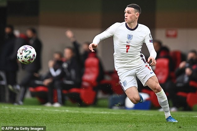Phil Foden đang tỏa sáng ở tuyển Anh: Ngôi sao 20 tuổi đã sẵn sàng tỏa sáng ở EURO 2020  