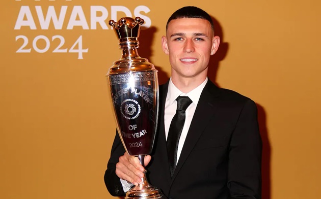 Phil Foden vật lộn với chấn thương, mất phong độ và những rắc rối ngoài sân cỏ