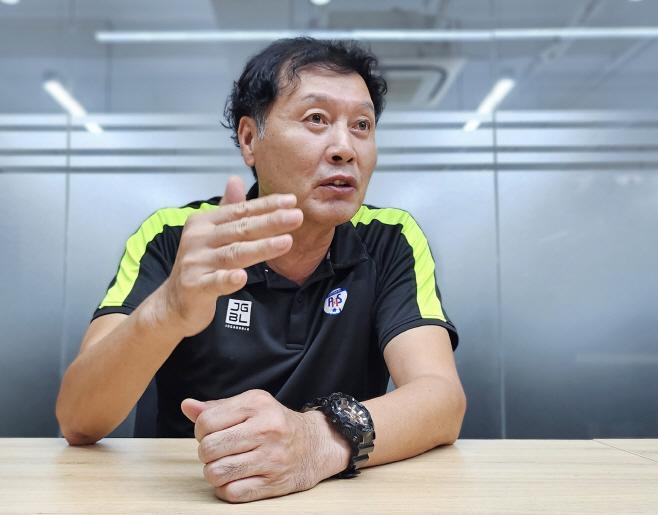 Ông Jeong Seong-Cheon 
