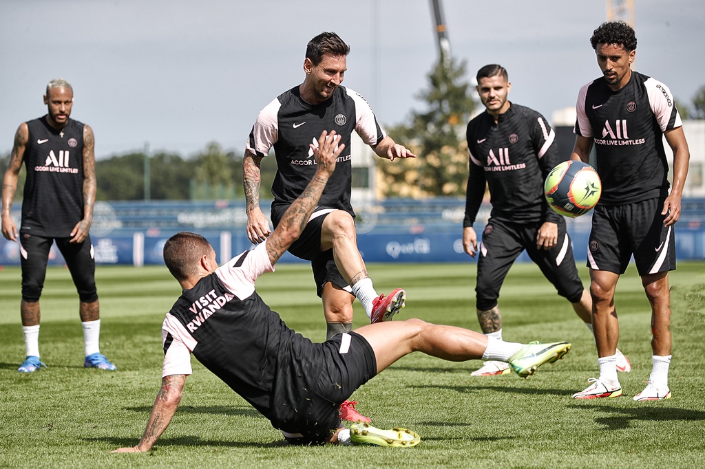 PSG tiết lộ ngày Messi ra sân