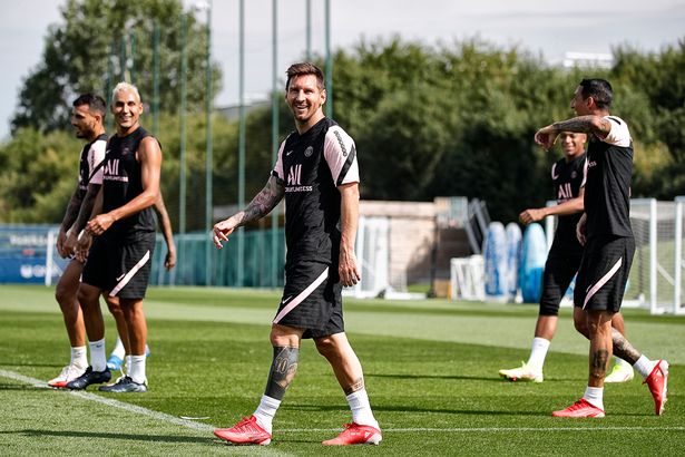Messi dính chấn thương tại PSG