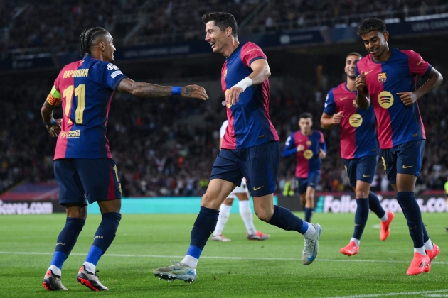 Robert Lewandowski Ngôi sao sáng giữa cơn bão tại Barcelona