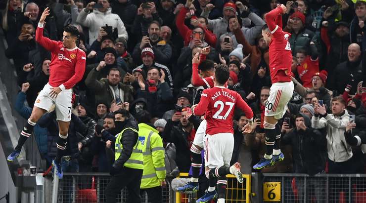 Kết quả Man United 3-2 Arsenal 