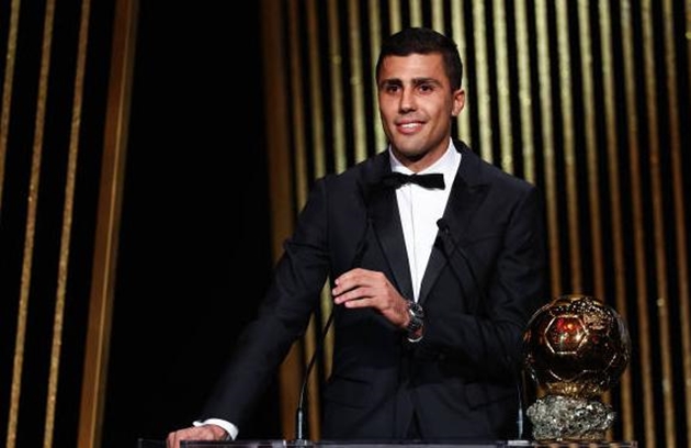 Rodri tiết lộ sự im lặng bất ngờ sau chiến thắng Quả bóng vàng 2024
