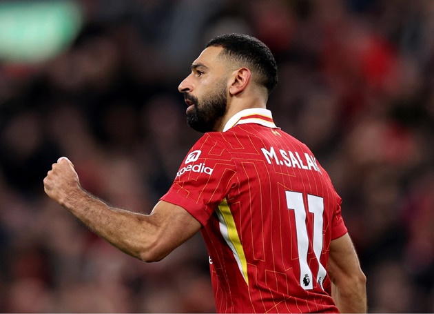 Barcelona Cân Nhắc Mohamed Salah, Nhưng Rào Cản Lớn Trở Ngại