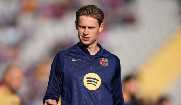 Frenkie de Jong sắp rời Barcelona để gia nhập PSG?