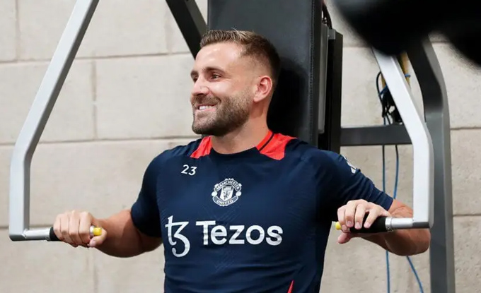 Luke Shaw Bi kịch dai dẳng trong sự nghiệp 