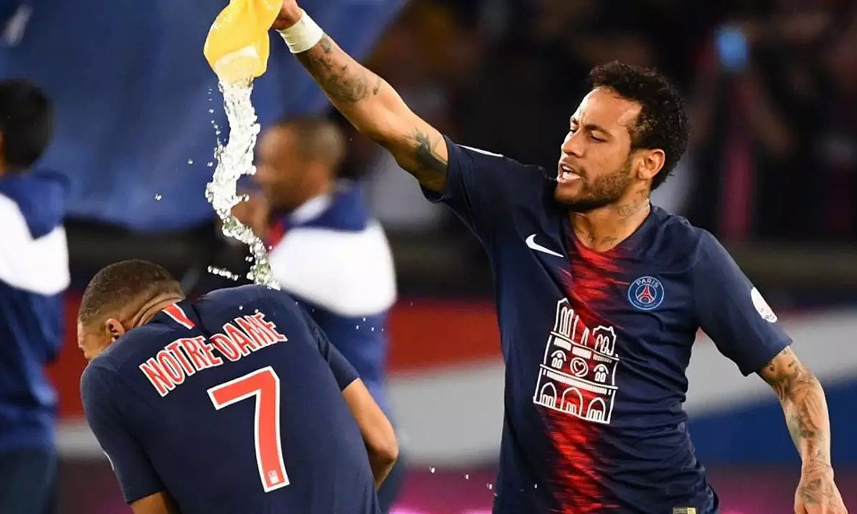 Mbappe vs Neymar