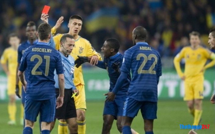Soi kèo thẻ vàng Pháp vs Đan Mạch Soi kèo thẻ vàng Pháp vs Đan Mạch