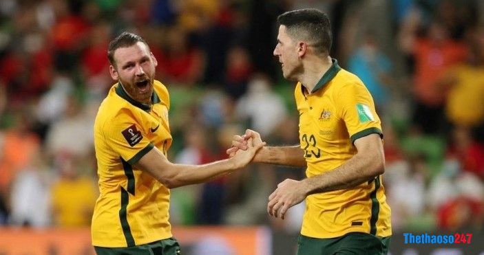 soi kèo thẻ vàng Pháp vs Australia