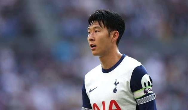 Son Heung Min vắng mặt trong trận đấu với AZ Alkmaar của Tottenham