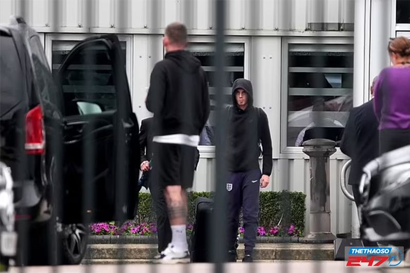 Tan vỡ giấc mơ vô địch EURO, ĐT Anh lặng lẽ trở về - 4