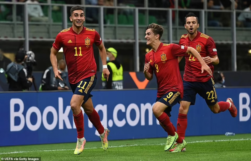 Ý thật bại trước Tây Ban Nha tại bán kết Nations League 