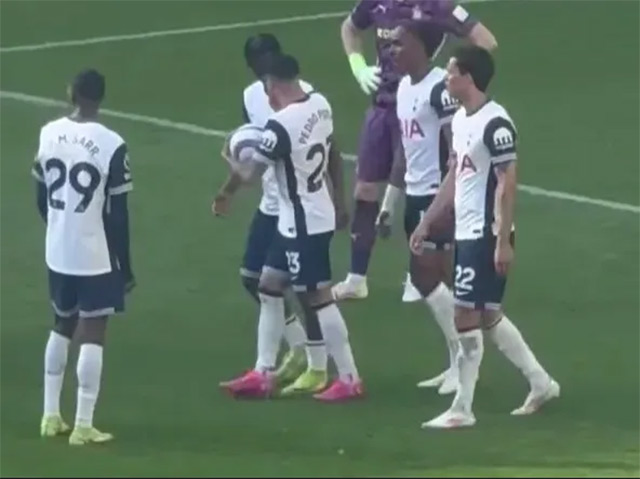 Tottenham Hotspur thắng Southampton nhưng vẫn vấp phải chỉ trích: Tinh thần đồng đội hay chiến thắng?