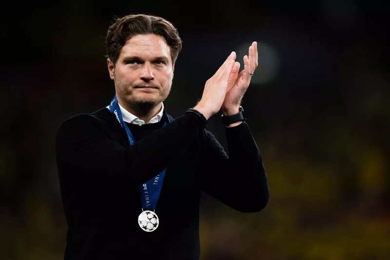 Man United Nhắm Đến Terzic Thay Ten Hag Nếu Thành Tích Tiếp Tục Bết Bát