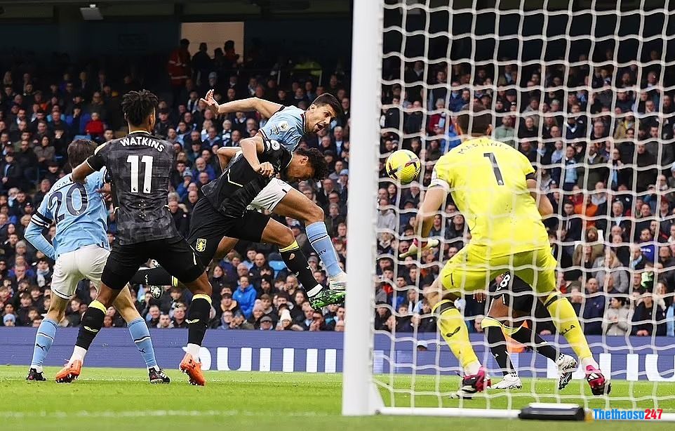 Man City tiếp tục tạo ra lợi thế Man City tiếp tục tạo ra lợi thế