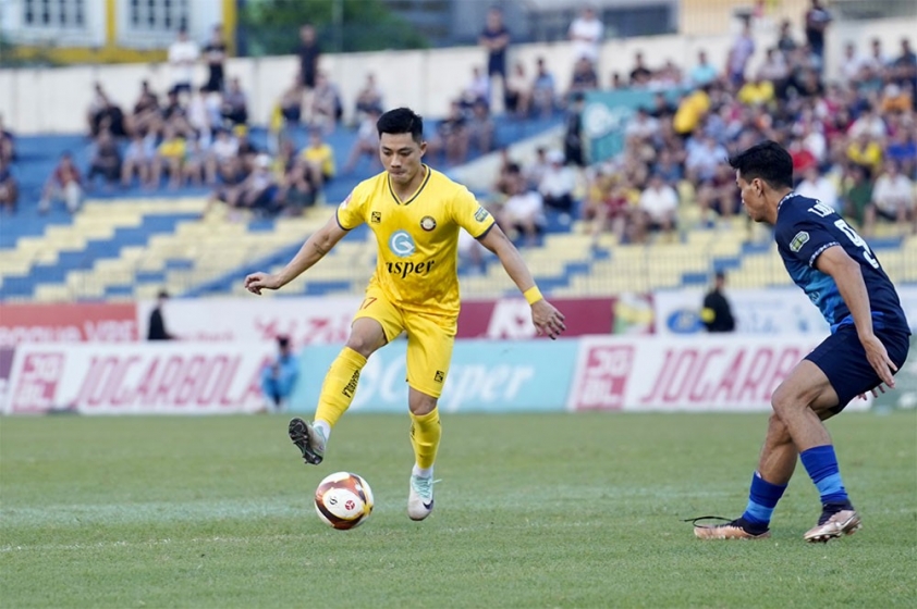V-League 2024/25 Sôi Động với Vòng 4 Hấp Dẫn
